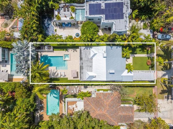 3435 Royal Palm Ave, Miami Beach FL 33140