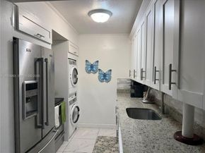 5033 NW 7th St 312, Miami FL 33126