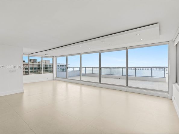 1541 Brickell Ave C1607, Miami FL 33129