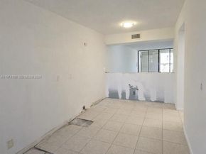 5920 Coral Lake Dr 208, Margate FL 33063