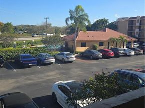 5920 Coral Lake Dr 208, Margate FL 33063