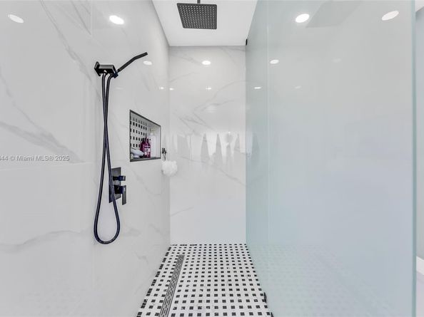 6014 SW 160th Ave, Miami FL 33193