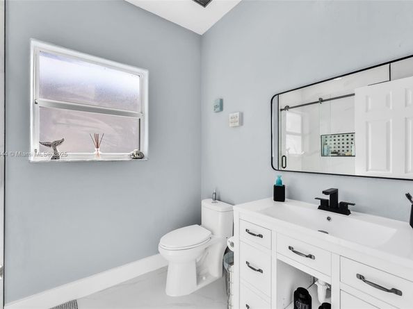 6014 SW 160th Ave, Miami FL 33193