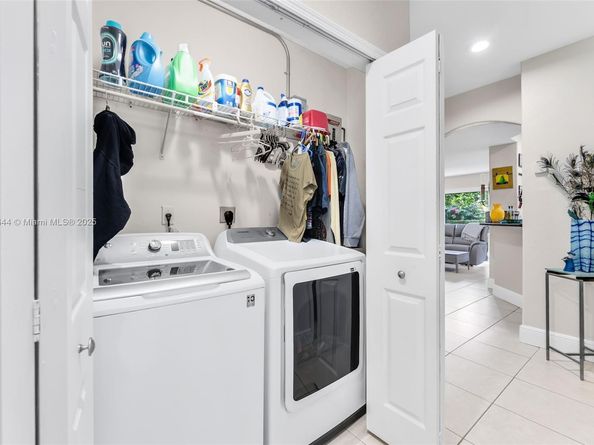 6014 SW 160th Ave, Miami FL 33193