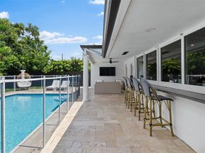 20600 NE 22nd Ct, Aventura FL 33180
