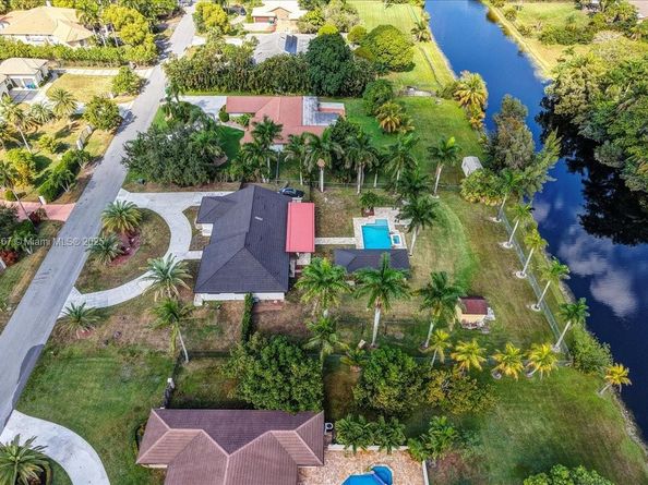 3801 SW 141st Ave, Miramar FL 33027