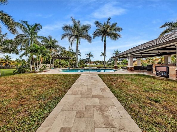 3801 SW 141st Ave, Miramar FL 33027