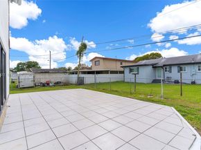 13930 Van Buren St, Miami FL 33176
