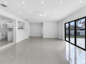 13930 Van Buren St, Miami FL 33176