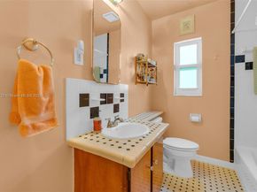 1521 Funston St, Hollywood FL 33020