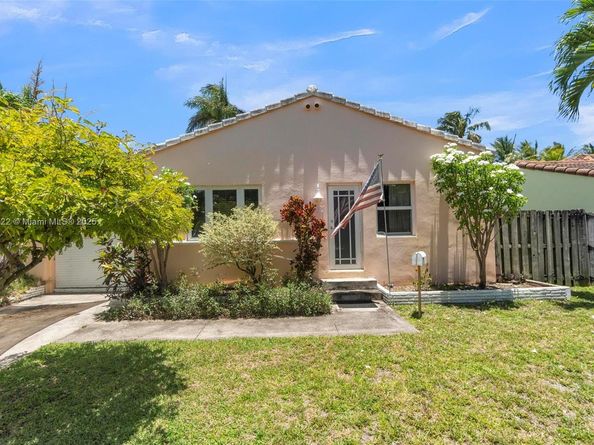 1521 Funston St, Hollywood FL 33020