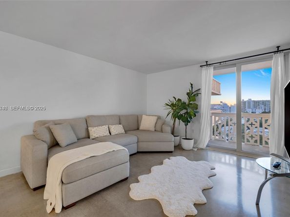 1020 Meridian Ave 816, Miami Beach FL 33139