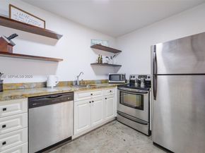 1020 Meridian Ave 816, Miami Beach FL 33139