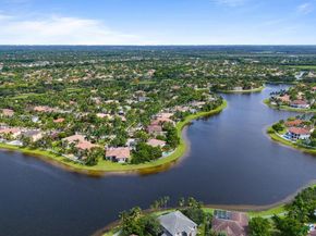 926 Marina Dr, Weston FL 33327