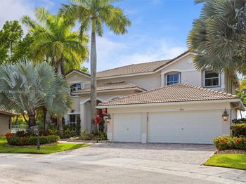 926 Marina Dr