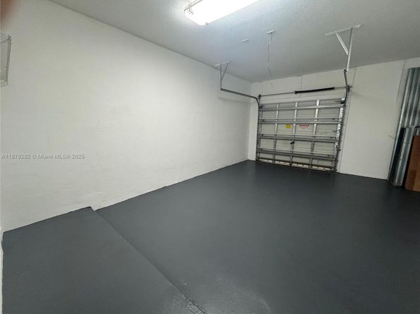 1415 NW 34th Way, Lauderhill FL 33311