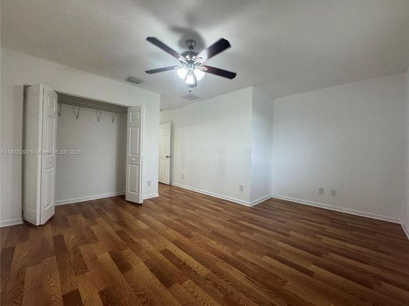 1415 NW 34th Way, Lauderhill FL 33311