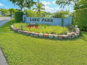 950 NE 199th st 1A 101, Miami FL 33179
