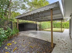 1001 NE 86th St, Miami FL 33138