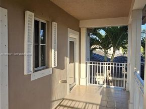 3389 NE 4th St, Homestead FL 33033