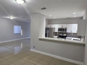 3389 NE 4th St, Homestead FL 33033