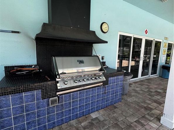 1000 SW 12th St 301, Fort Lauderdale FL 33315