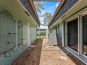 5721 Bayberry Ln, Tamarac FL 33319