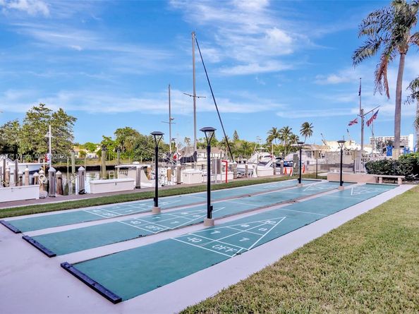 2731 NE 14th St Cswy 115, Pompano Beach FL 33062