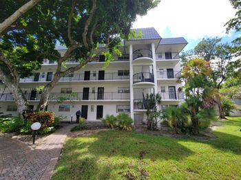 3300 Spanish Moss Ter