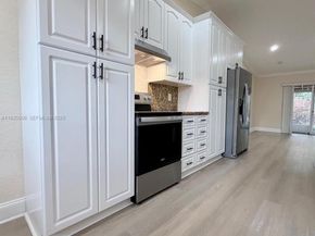 10722 La Placida Dr 9B3, Coral Springs FL 33065