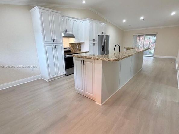 10722 La Placida Dr 9B3, Coral Springs FL 33065