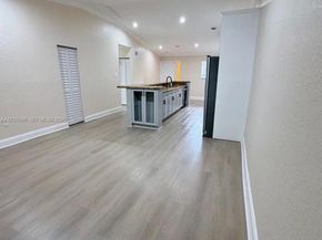 10722 La Placida Dr 9B3, Coral Springs FL 33065