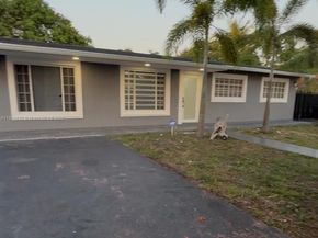 18025 NW 49th Ave, Miami Gardens FL 33055