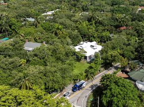 1701 S Bayshore Dr, Miami FL 33133