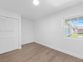 14821 SW 148th St Cir, Miami FL 33196