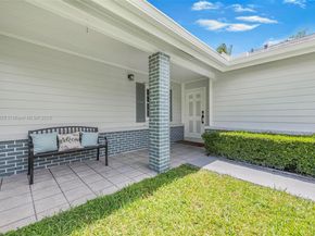 14821 SW 148th St Cir, Miami FL 33196