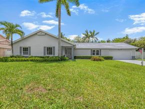 14821 SW 148th St Cir, Miami FL 33196