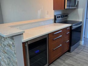 8201 NW 105th Ave, Tamarac FL 33321