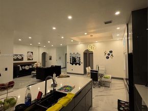 1860 SE 18th Ter, Homestead FL 33035