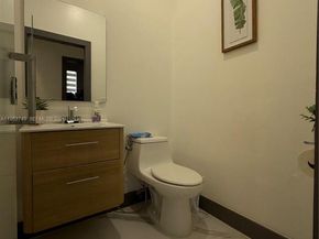 1860 SE 18th Ter, Homestead FL 33035