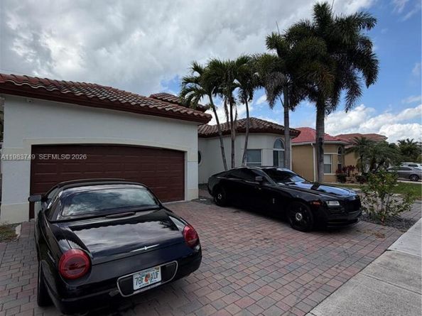 1860 SE 18th Ter, Homestead FL 33035