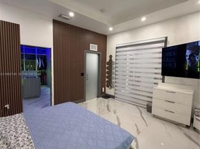 1860 SE 18th Ter, Homestead FL 33035