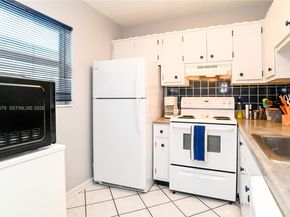 4311 NW 16th St B104, Lauderhill FL 33313