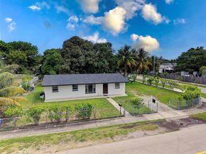 3354 NW 181st St, Miami Gardens FL 33056