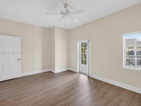 27 SW 6th Ct, Pompano Beach FL 33060