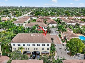27 SW 6th Ct, Pompano Beach FL 33060