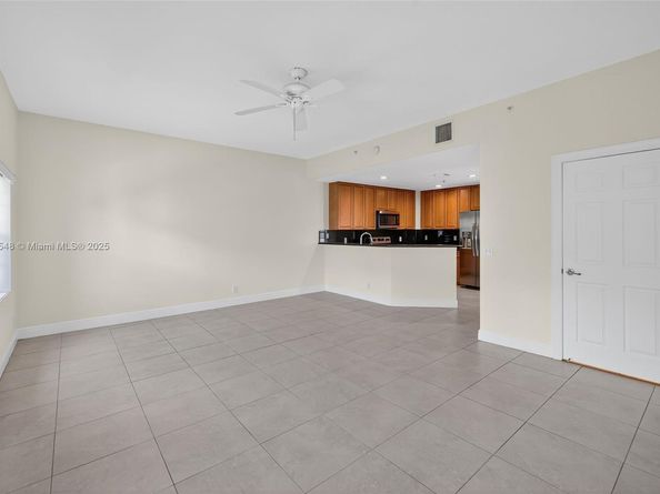27 SW 6th Ct, Pompano Beach FL 33060