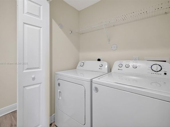 27 SW 6th Ct, Pompano Beach FL 33060