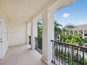 27 SW 6th Ct, Pompano Beach FL 33060