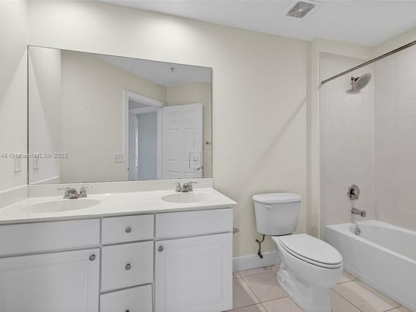 27 SW 6th Ct, Pompano Beach FL 33060